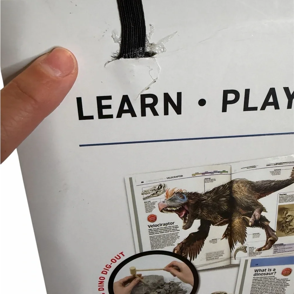 VR Dinosaurs Interactive STEM Set w/ Goggles Fossil Dig Kit Complete